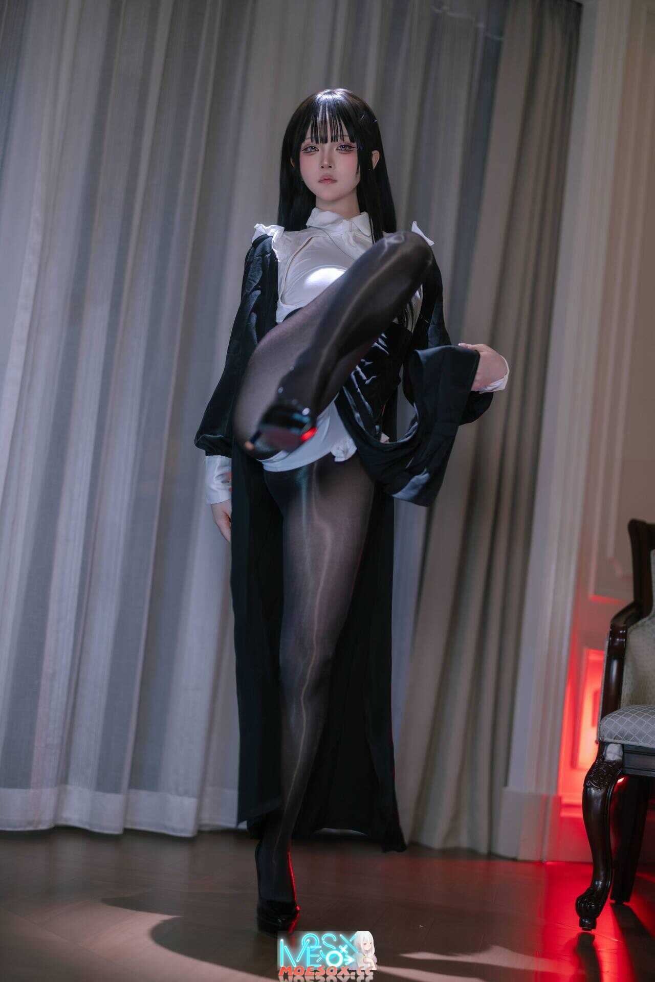 屿鱼 - 黑丝修女 [40P 84M[百度云/K盘]