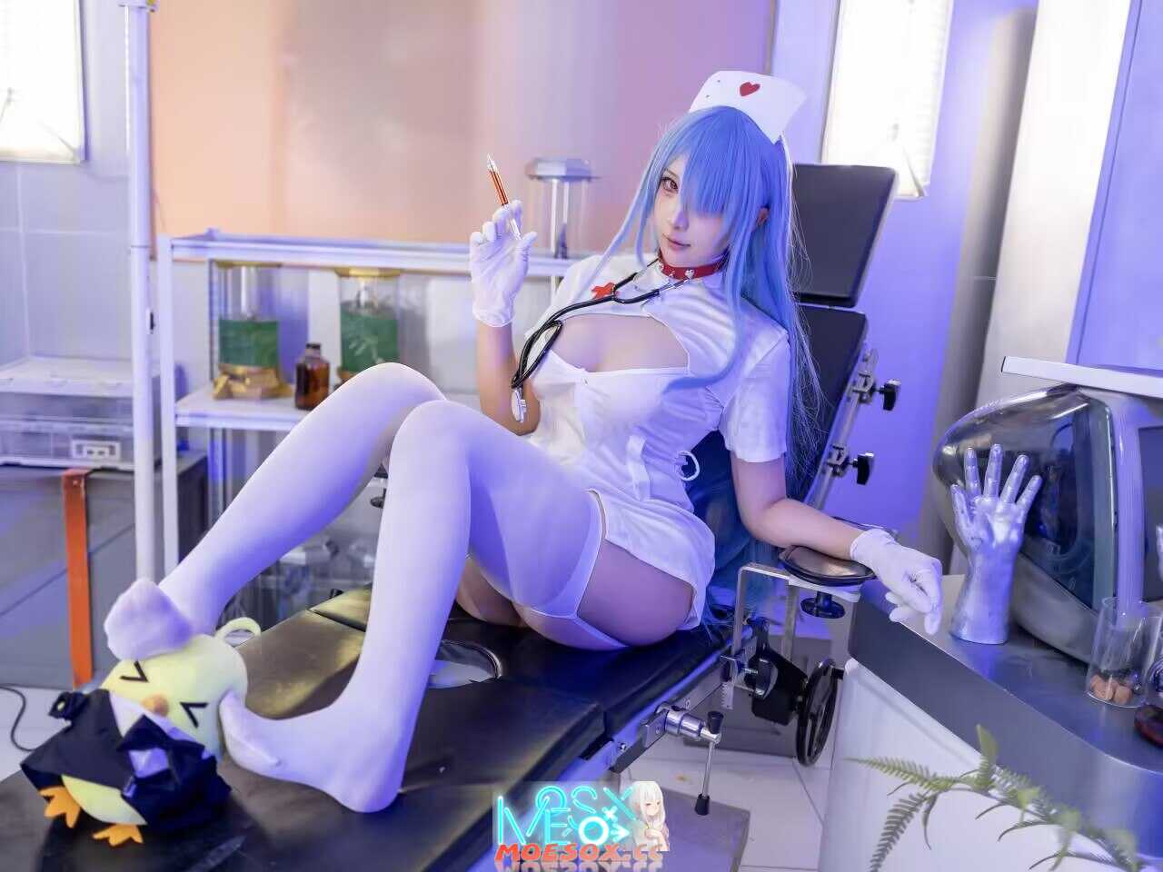 小和甜酒 - 伏罗希洛夫护士 [25P2V 234M[百度云/K盘]